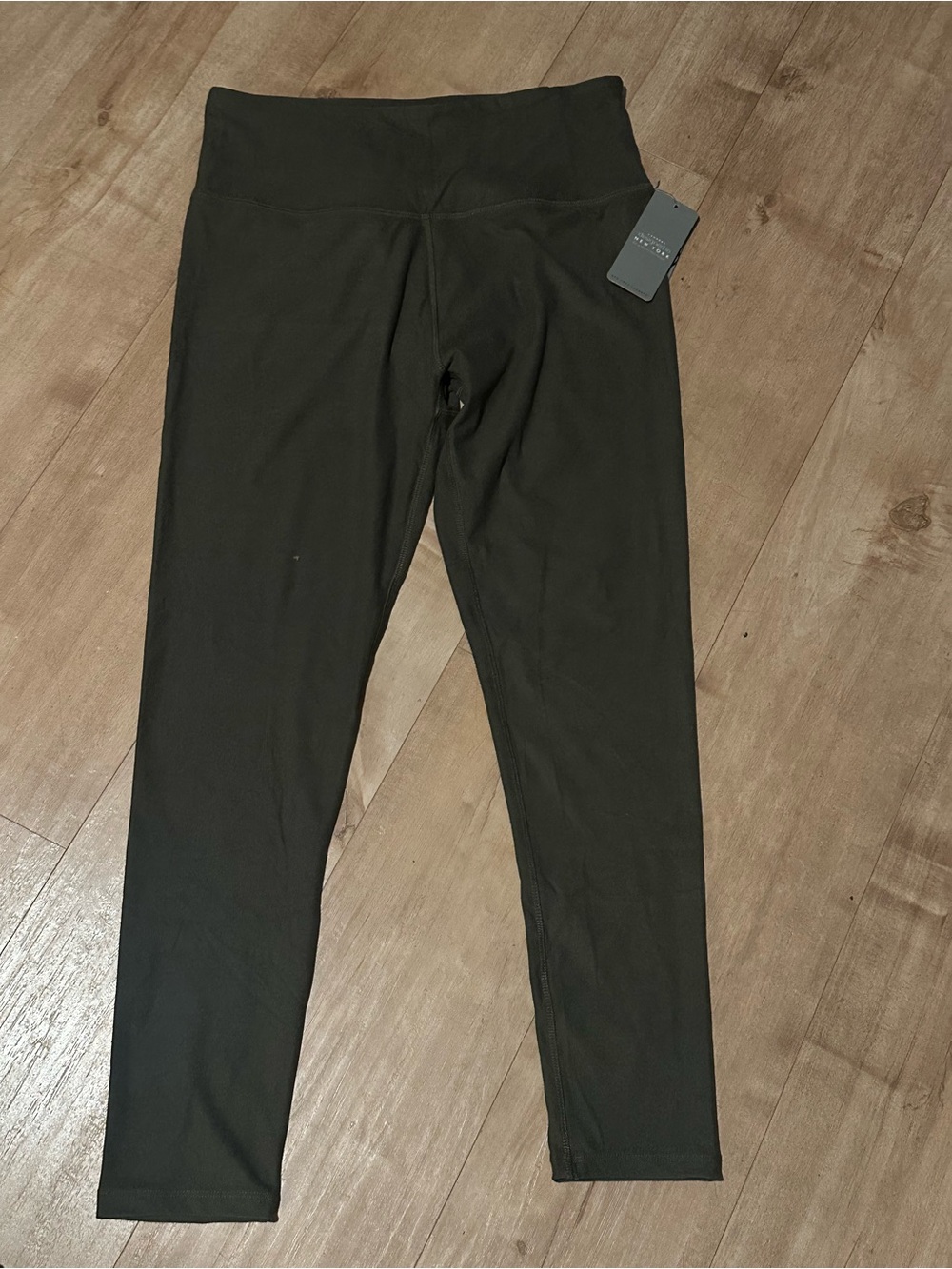 High-Rise Olive Leggings with Wide Waistband
